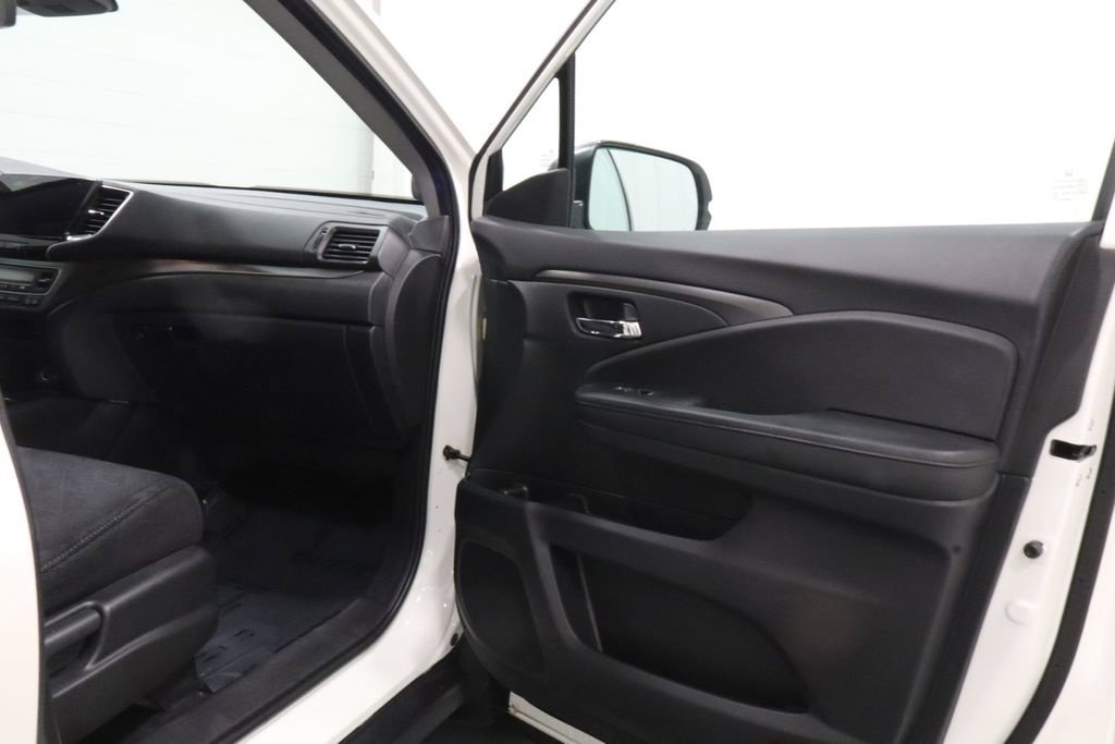 Used 2019 Honda Pilot EX image 13