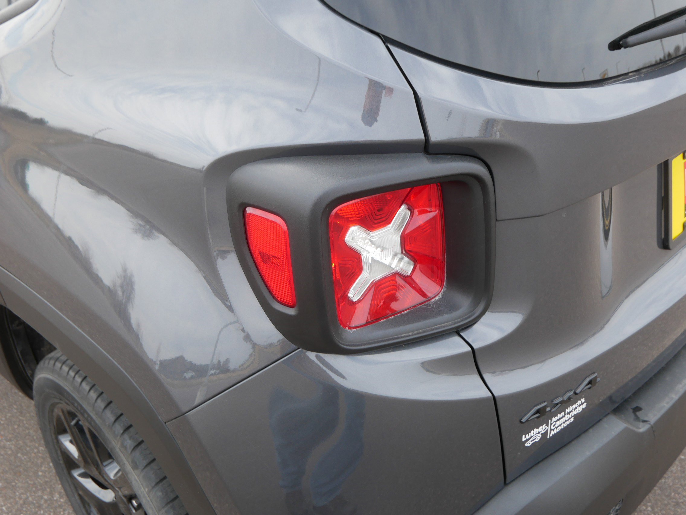 Used 2023 Jeep Renegade Altitude w/ Sun/Sound Group image 17