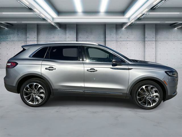 Used 2022 Lincoln Nautilus Reserve AWD/4WD image 23