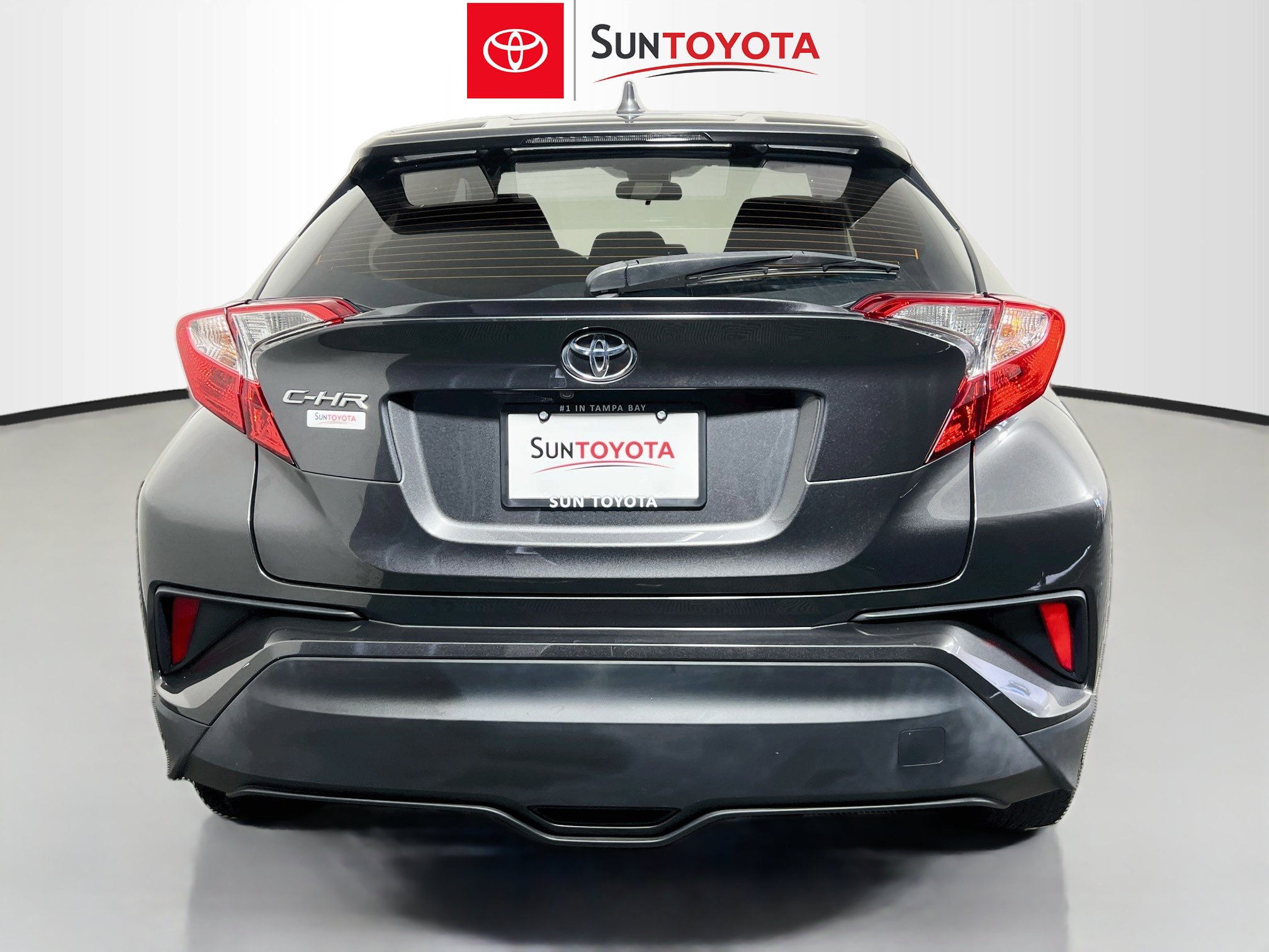 Used 2021 Toyota C-HR LE FWD image 5