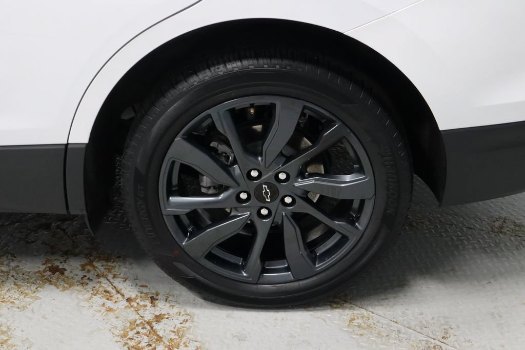 Used 2023 Chevrolet Equinox RS AWD/4WD image 18