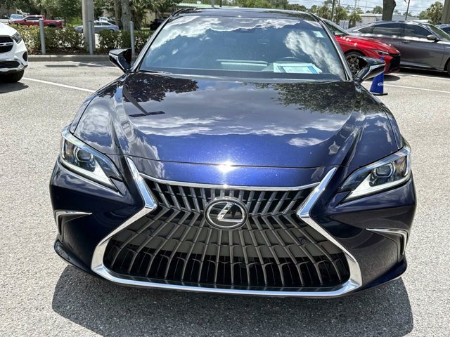 Used 2025 Lexus ES 300h w/ Premium Package FWD image 8