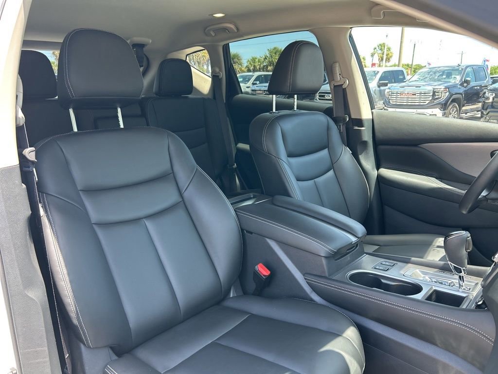 Certified 2024 Nissan Murano SV FWD image 46