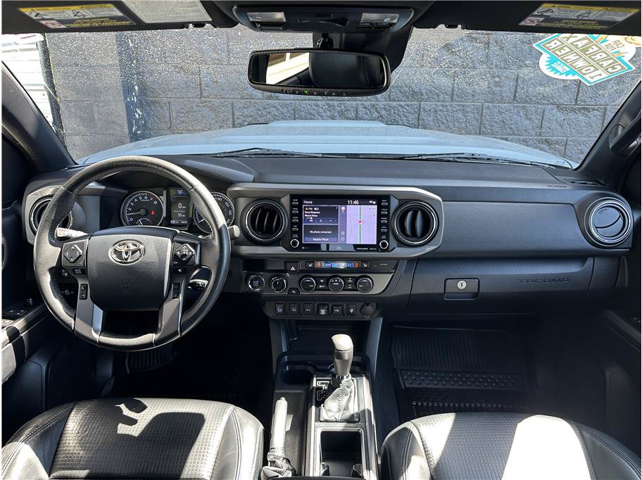 Used 2020 Toyota Tacoma TRD Sport w/ TRD Premium Sport Package AWD/4WD image 18
