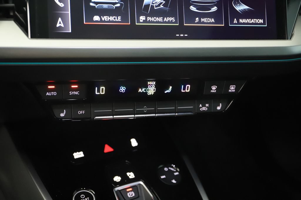 Certified 2023 Audi Q4 e-tron Premium Plus w/ Premium Plus AWD/4WD image 29