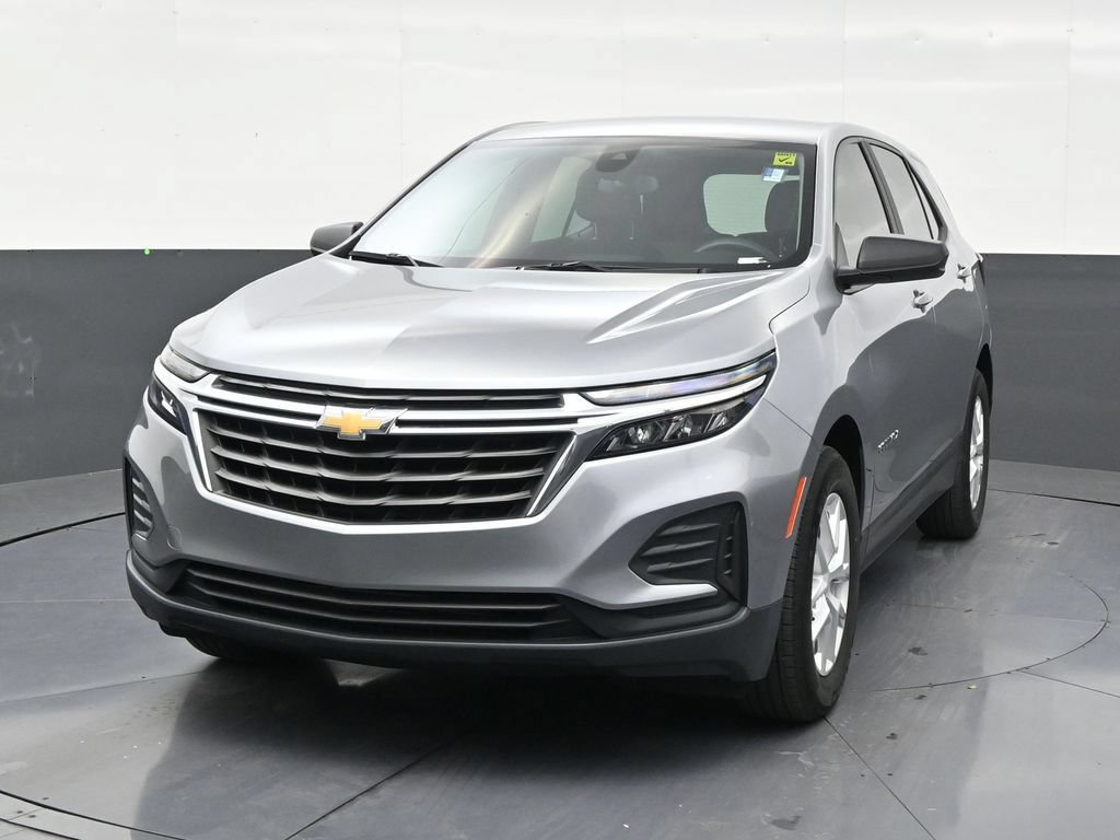 Used 2024 Chevrolet Equinox LS FWD image 8