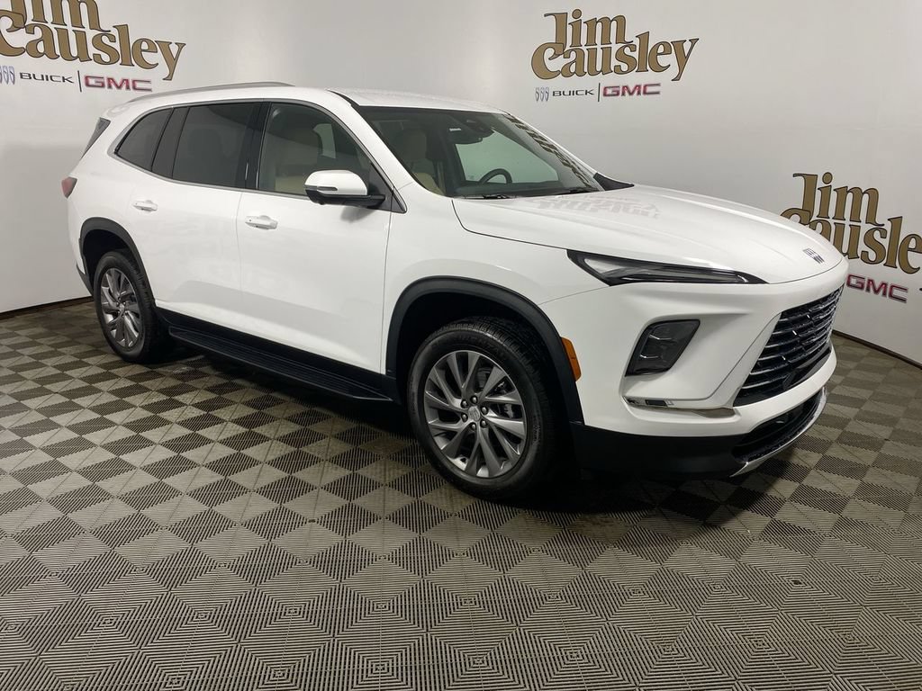 Used 2026 Buick Enclave Preferred AWD/4WD image 1