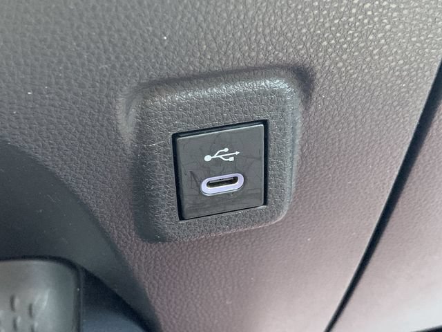 Used 2026 Toyota Corolla LE FWD image 27