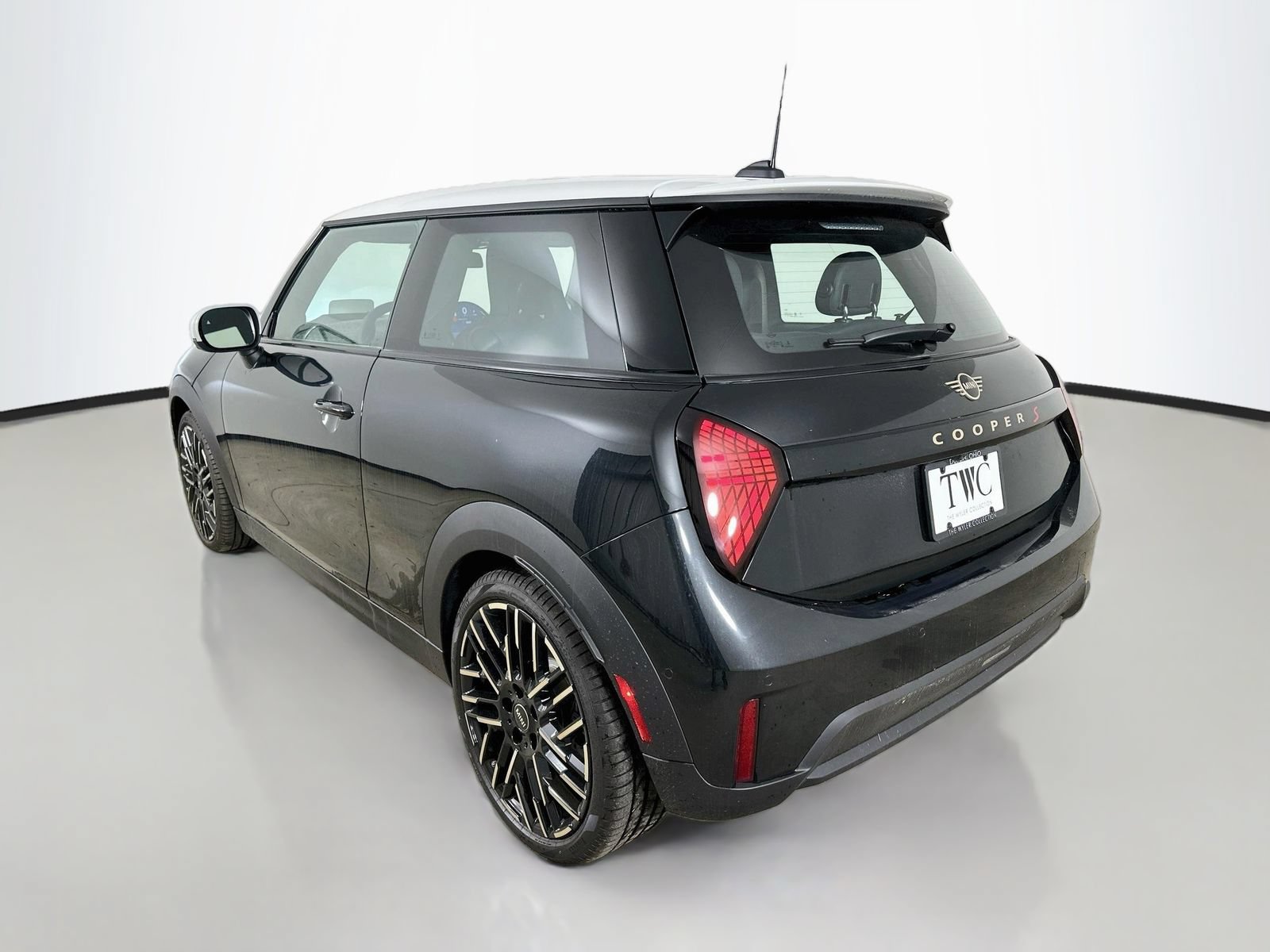 New 2026 MINI Cooper S FWD image 7