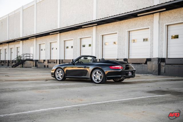 Used 2005 Porsche 911 Carrera image 23