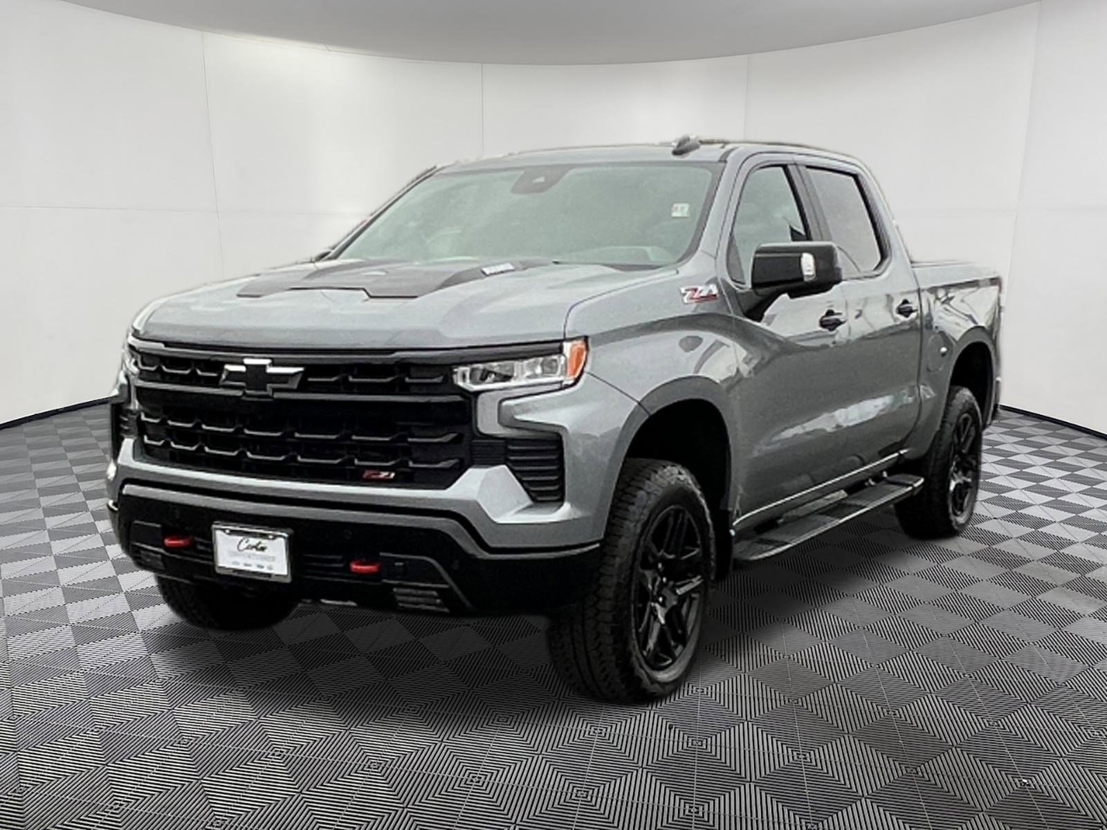 Used 2026 Chevrolet Silverado 1500 LT Trail Boss w/ Safety Package image 3