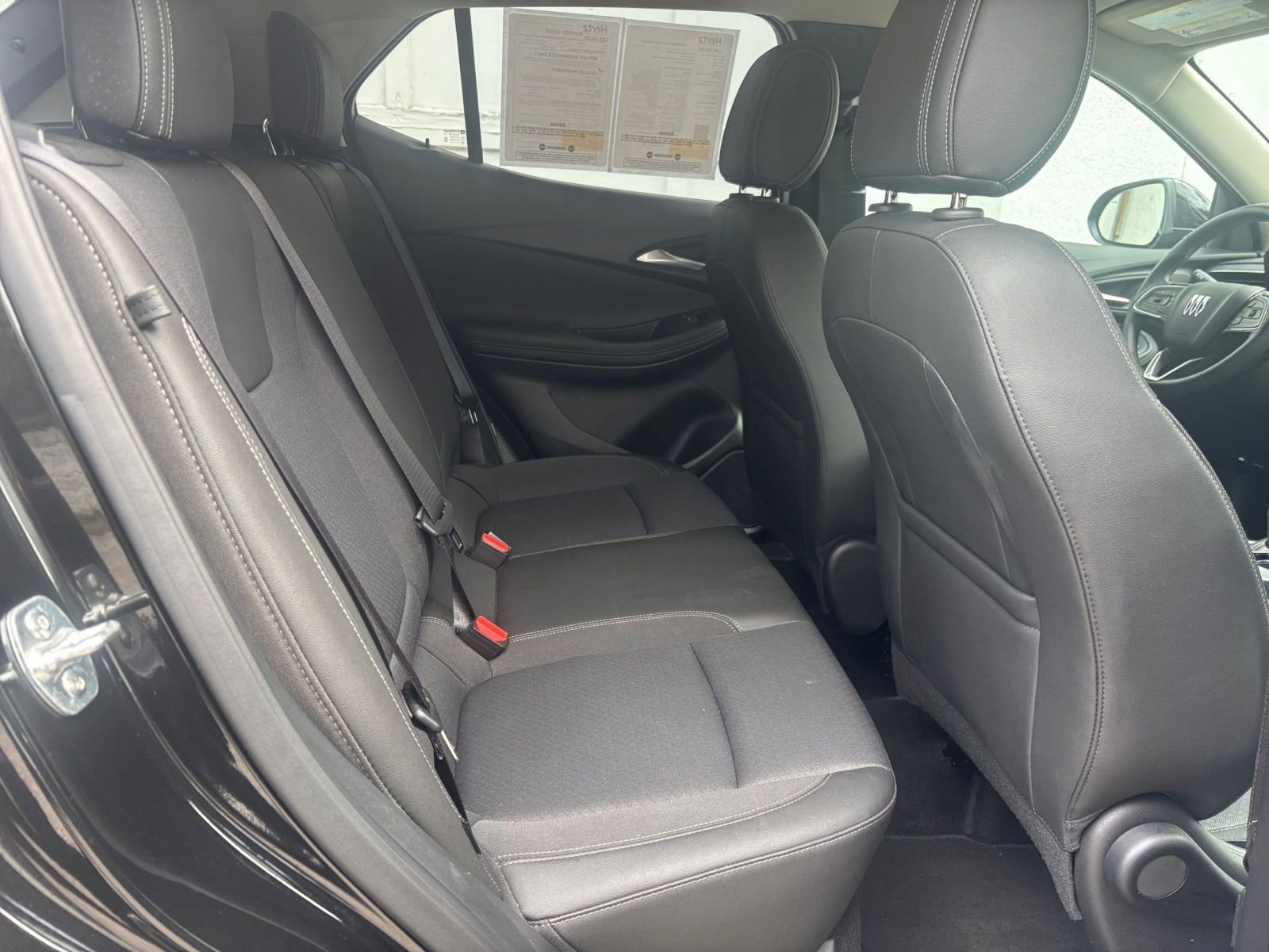 Used 2025 Buick Encore GX Preferred image 38