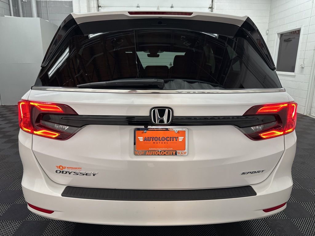 Used 2024 Honda Odyssey Sport image 8