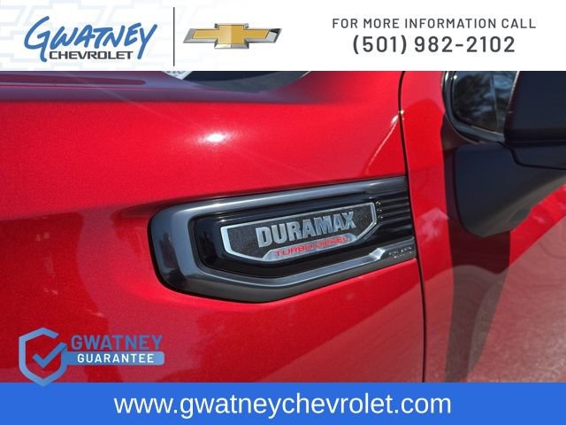 Used 2024 GMC Sierra 1500 AT4 w/ Technology Package image 9