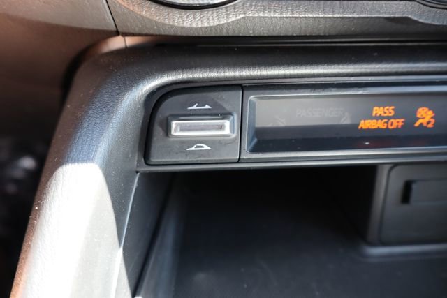 Used 2025 MAZDA MX-5 Miata RF Grand Touring image 36