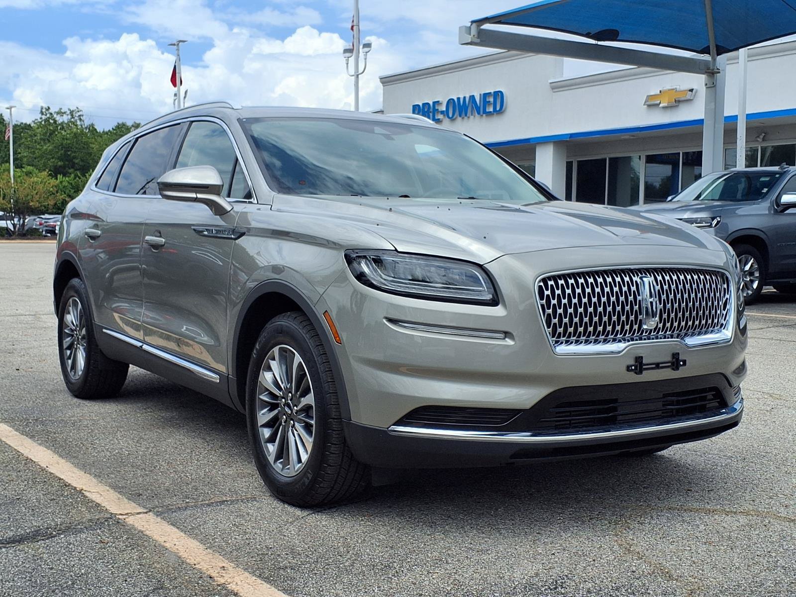 Used 2023 Lincoln Nautilus AWD image 20