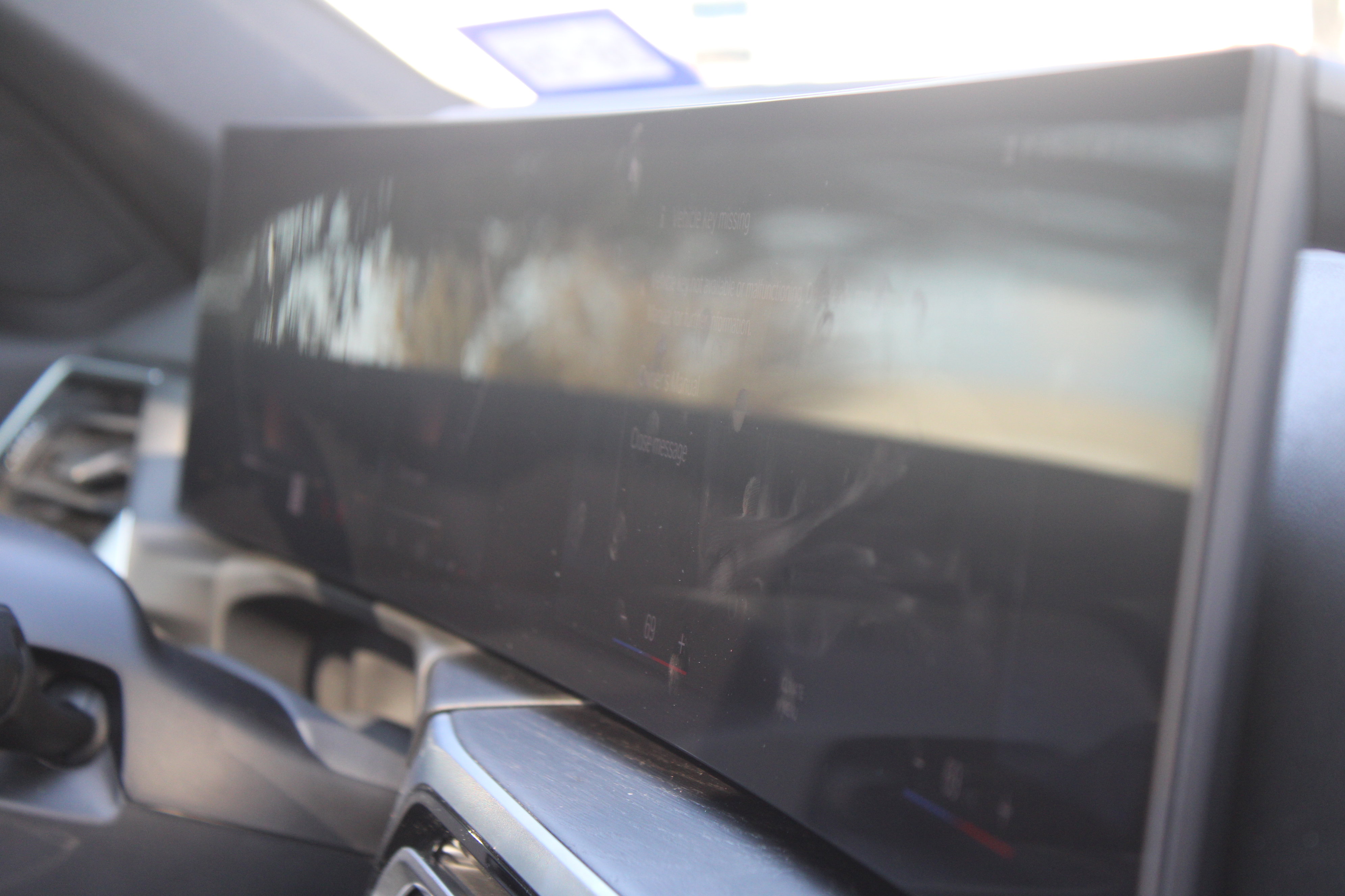 Used 2023 BMW 330i Sedan w/ M Sport Package image 48