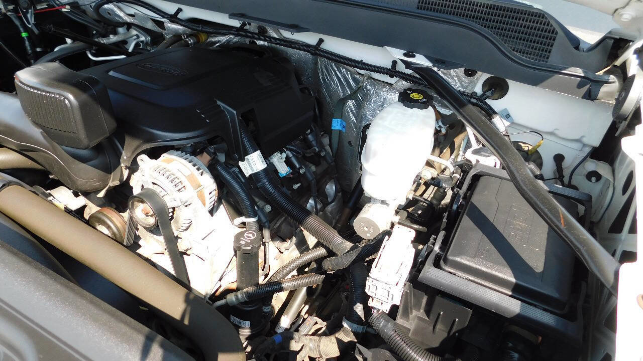 Used 2018 Chevrolet Silverado 2500 W/T image 42