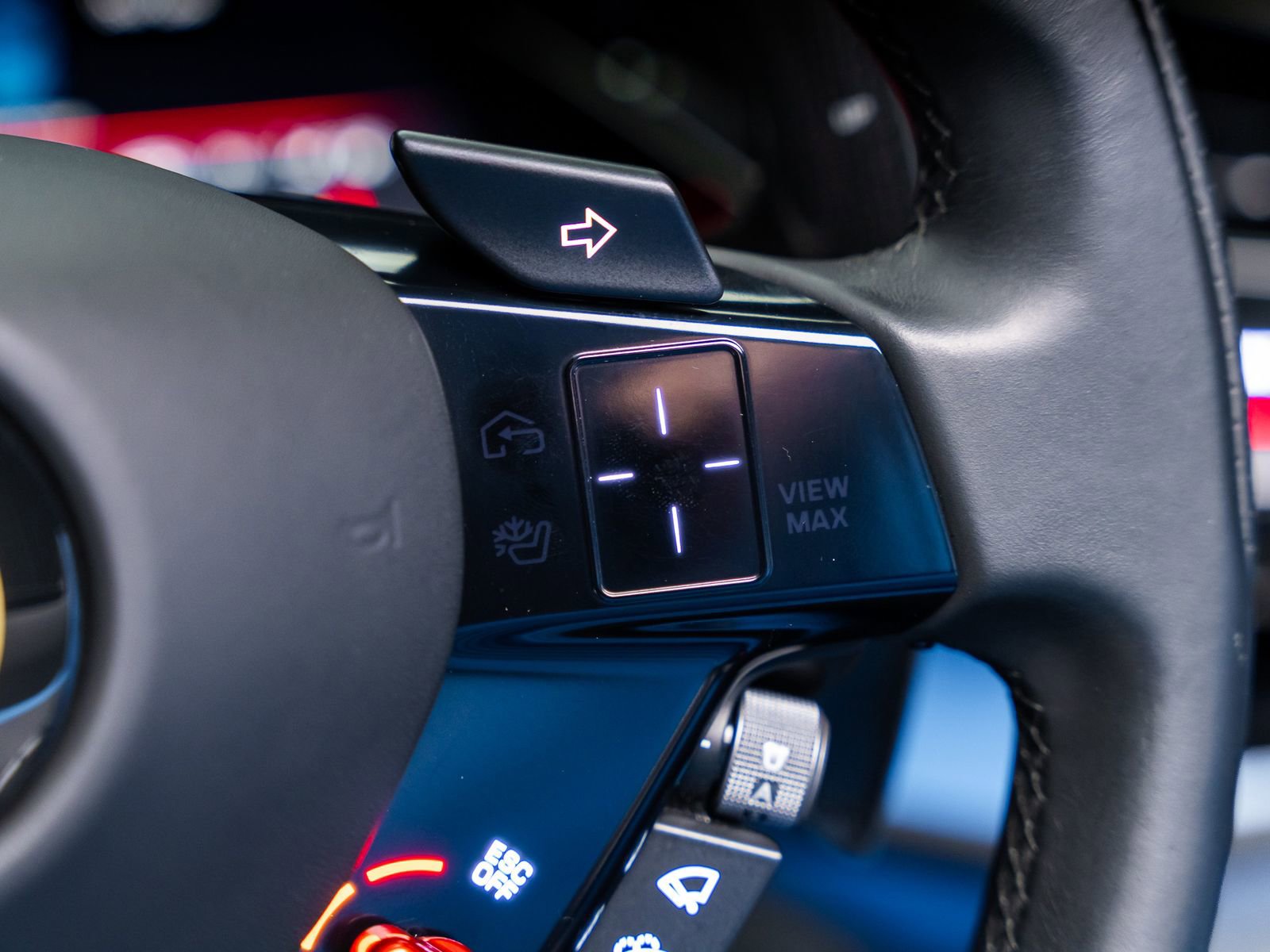 Used 2022 Ferrari SF90 Spider AWD/4WD image 70