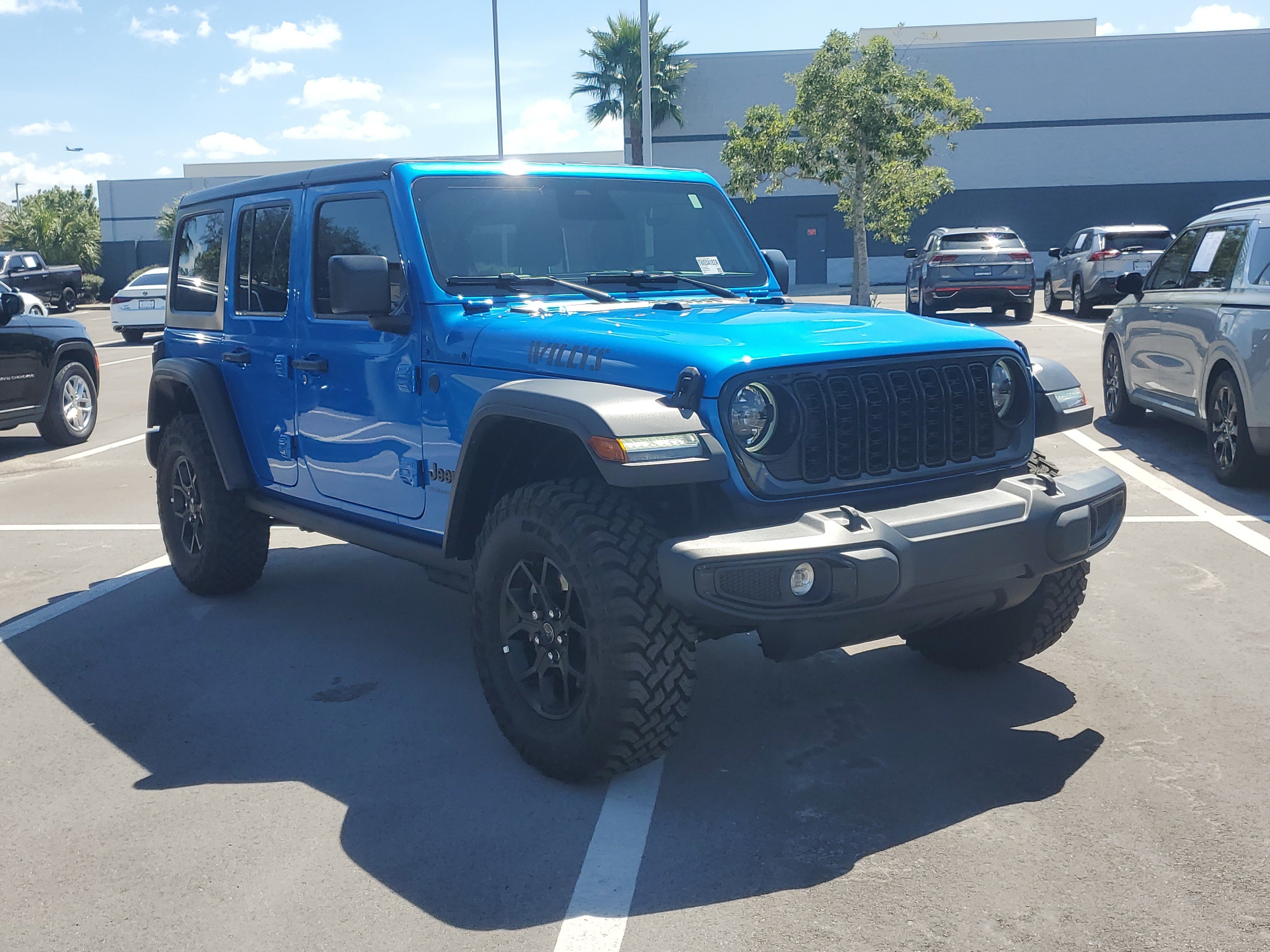 Used 2026 Jeep Wrangler Unlimited Sport AWD/4WD image 2