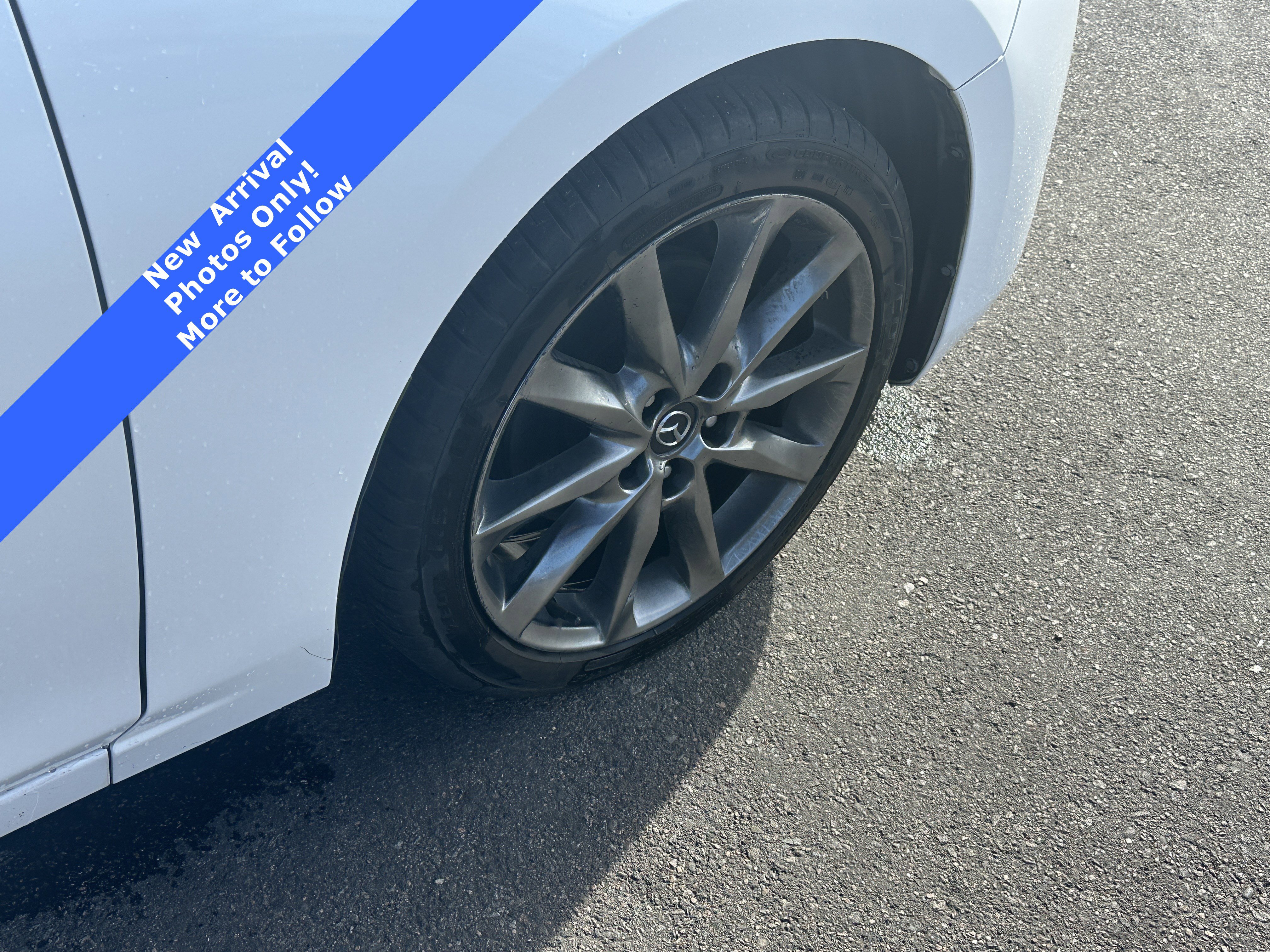 Used 2018 MAZDA MAZDA3 Touring image 27