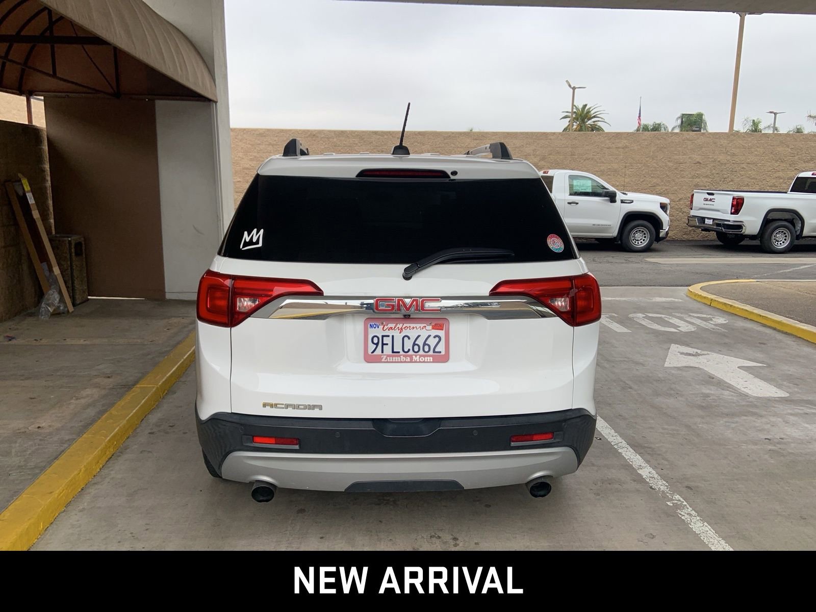 Used 2017 GMC Acadia SLT image 5