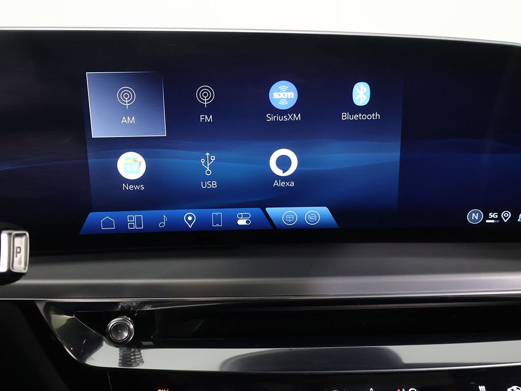 Used 2024 Cadillac Lyriq Luxury RWD image 50