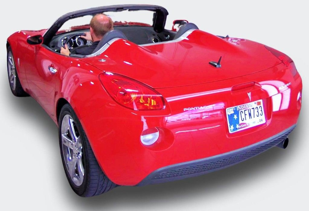 Used 2006 Pontiac Solstice Convertible w/ Premium Package RWD image 4