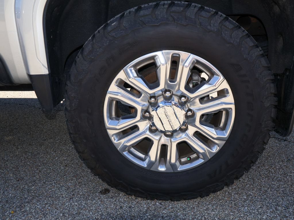Used 2023 GMC Sierra 2500 Denali w/ Denali Ultimate Package AWD/4WD image 40