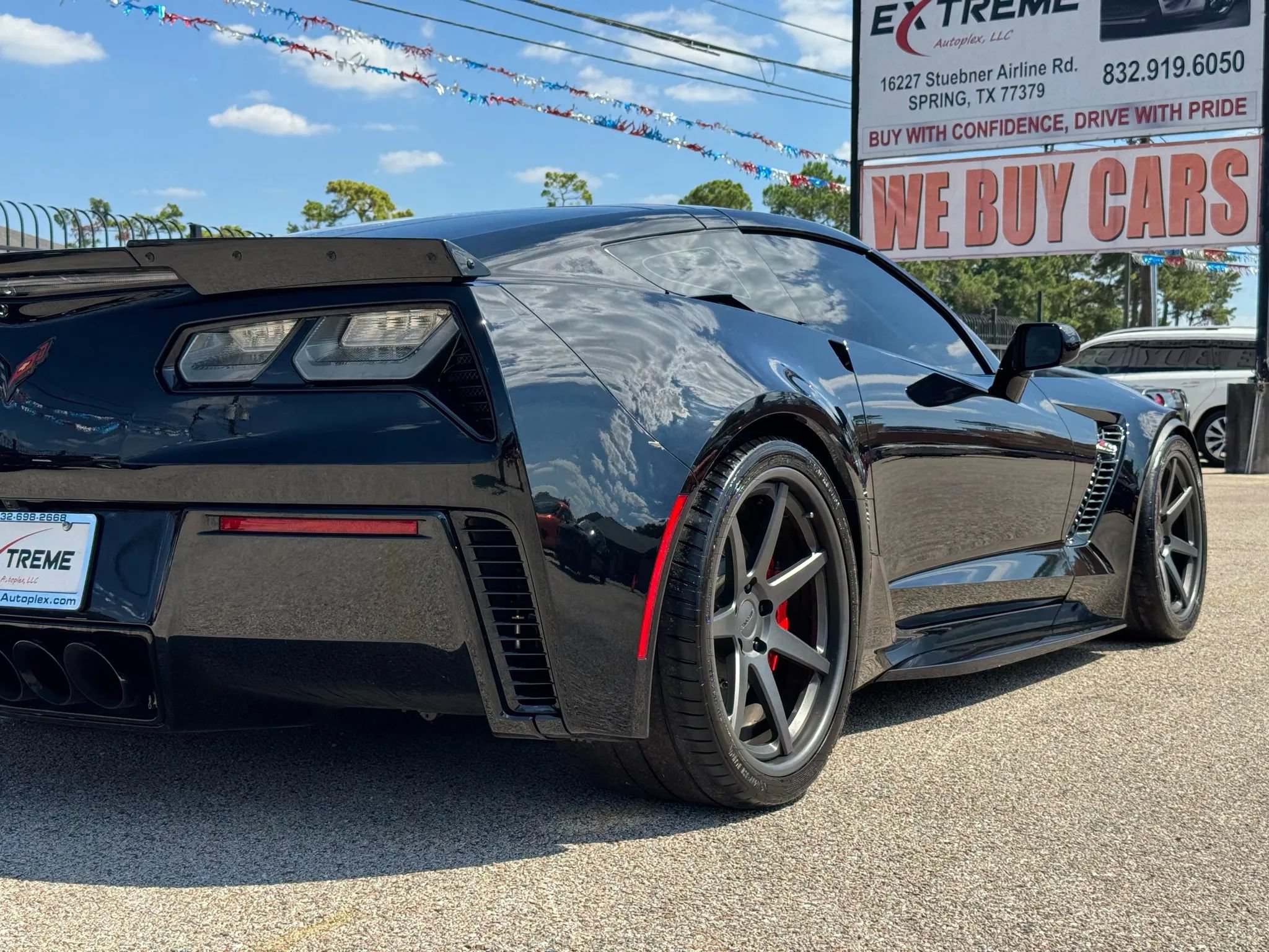 Used 2019 Chevrolet Corvette Z06 RWD image 12