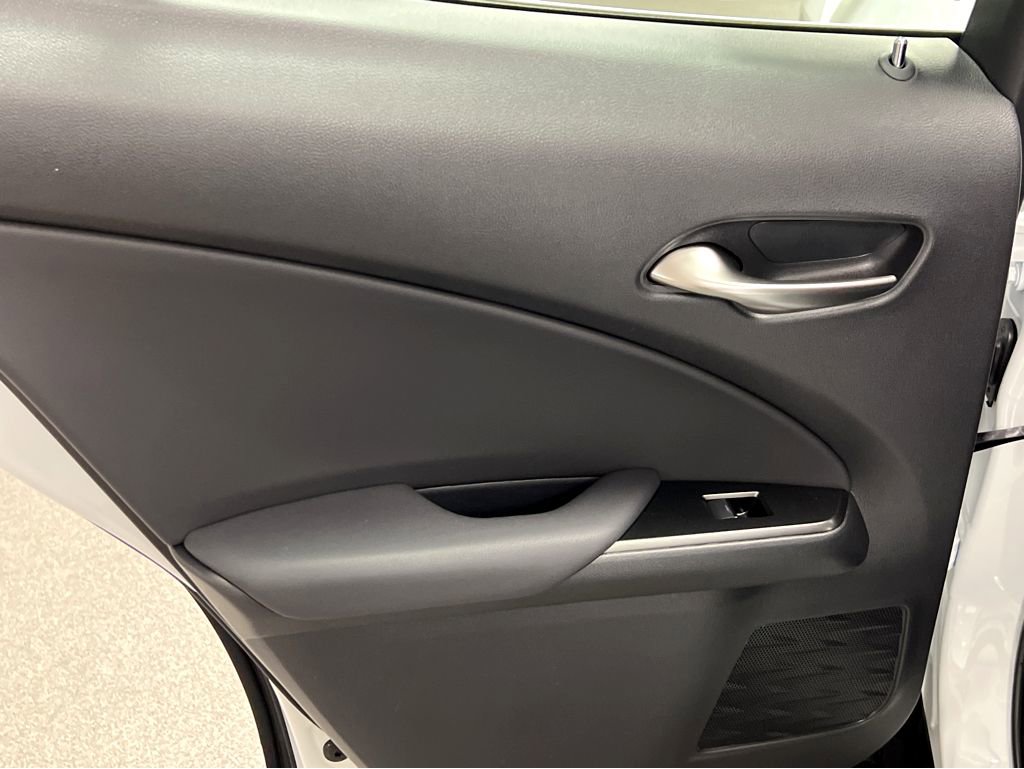 New 2026 Lexus UX 300h AWD image 18