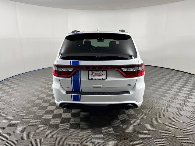 Used 2022 Dodge Durango R/T w/ Tow 'N Go Package AWD/4WD image 6