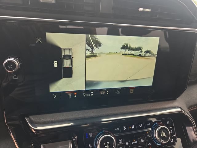Used 2025 GMC Sierra 2500 AT4 AWD/4WD image 13
