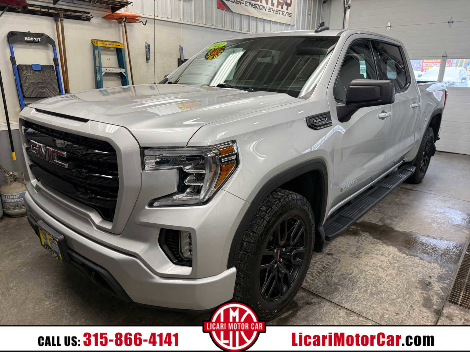 Used 2021 GMC Sierra 1500 Elevation w/ X31 Off-Road Package AWD/4WD image 1