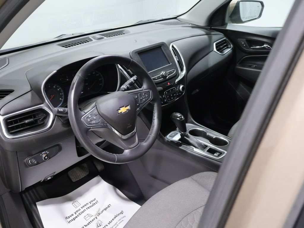 Used 2018 Chevrolet Equinox LT AWD/4WD image 15