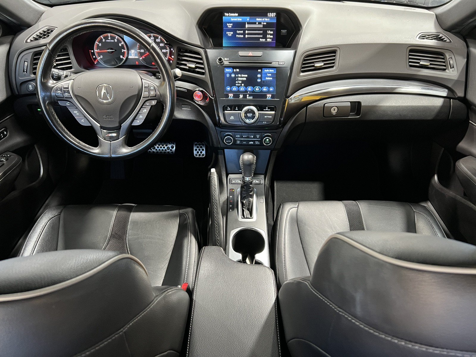Used 2020 Acura ILX w/ Premium & A-SPEC Package FWD image 13