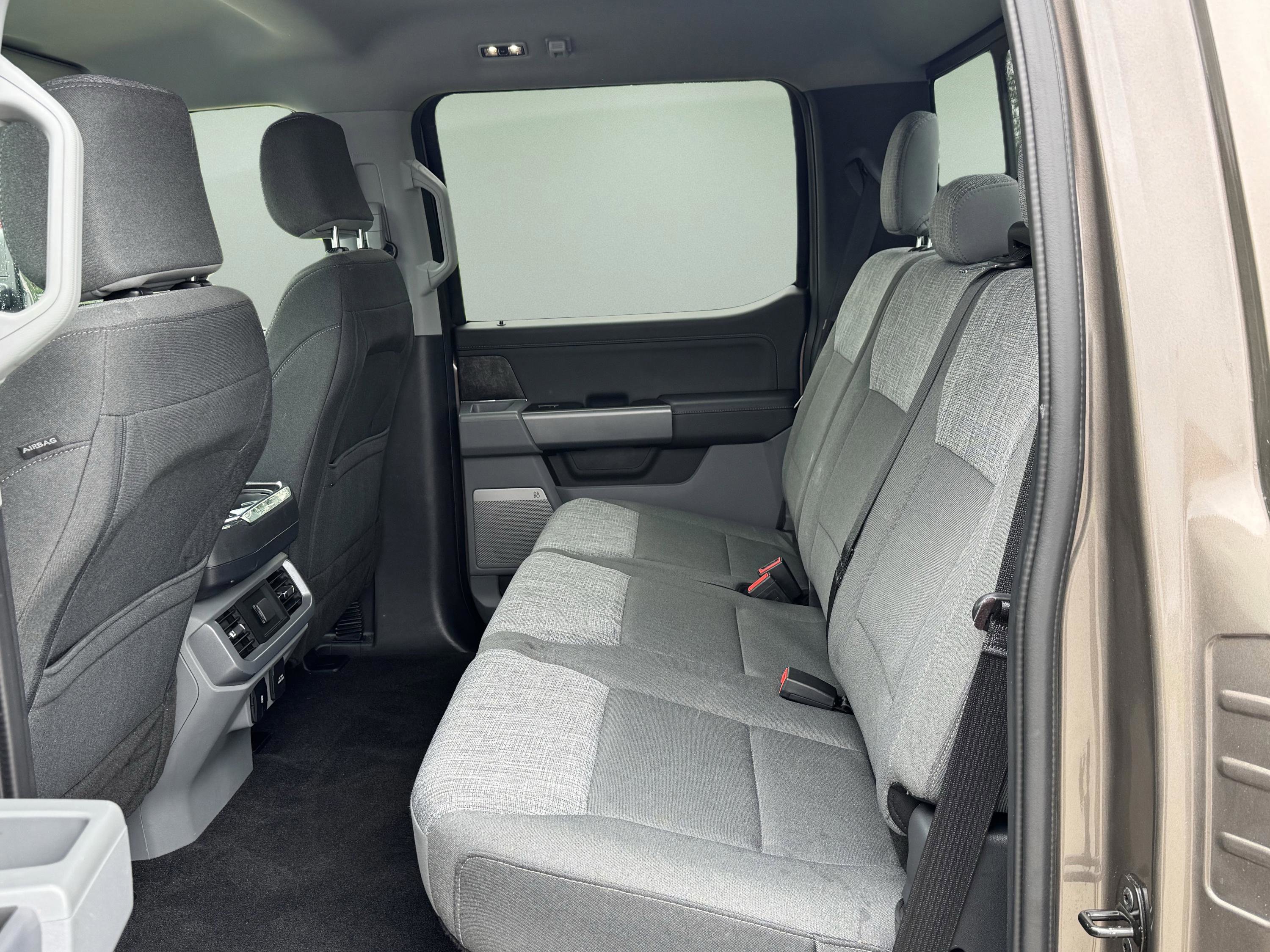 Used 2022 Ford F150 XLT w/ Equipment Group 302A High AWD/4WD image 22