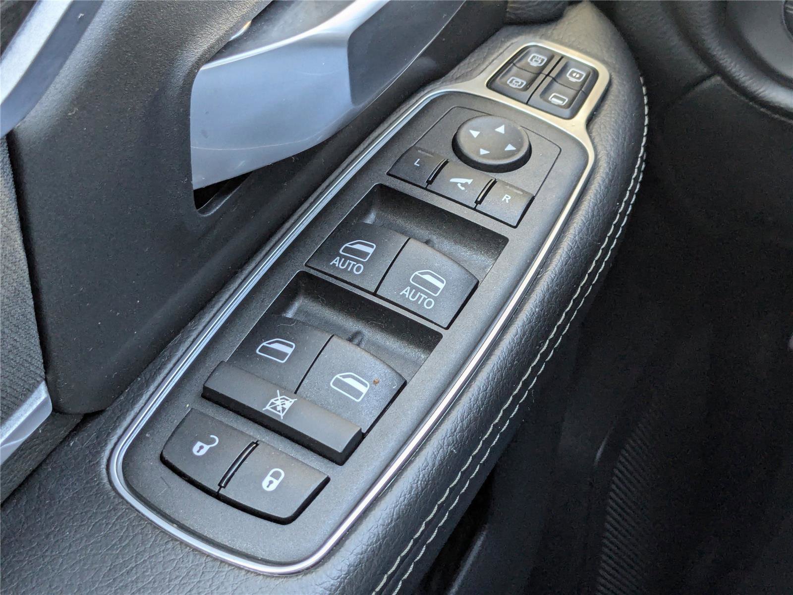 Certified 2024 RAM 2500 Big Horn w/ Safety Group image 26