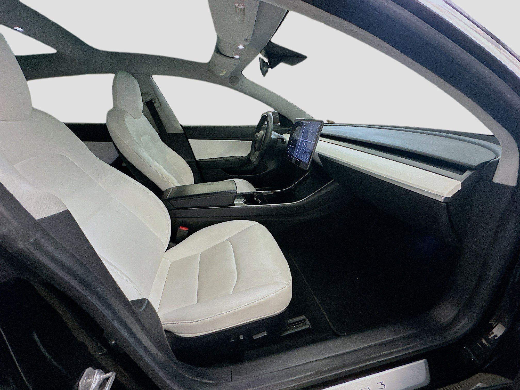 Used 2020 Tesla Model 3 Long Range image 31