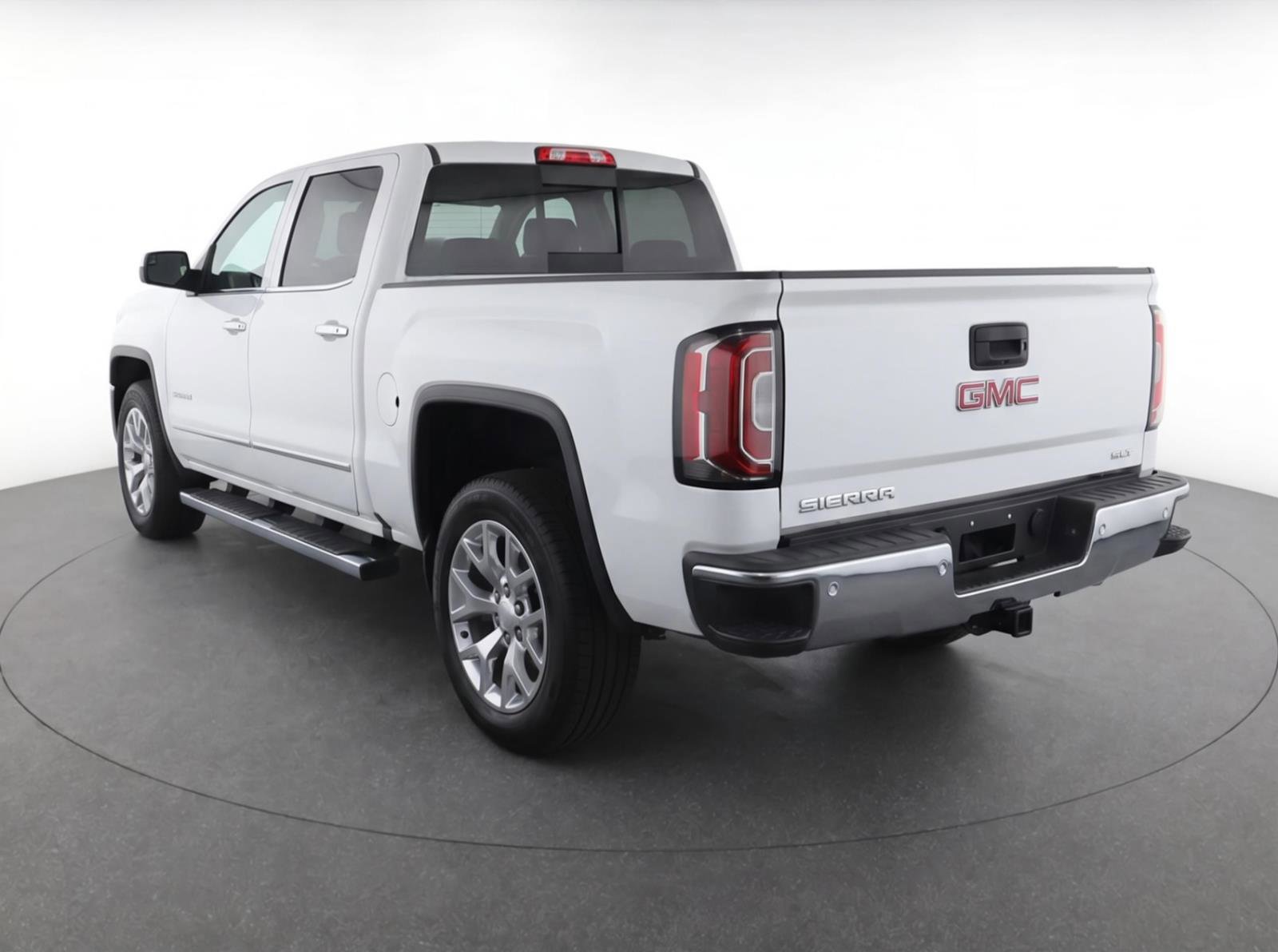 Used 2018 GMC Sierra 1500 SLT w/ SLT Premium Package AWD/4WD image 3