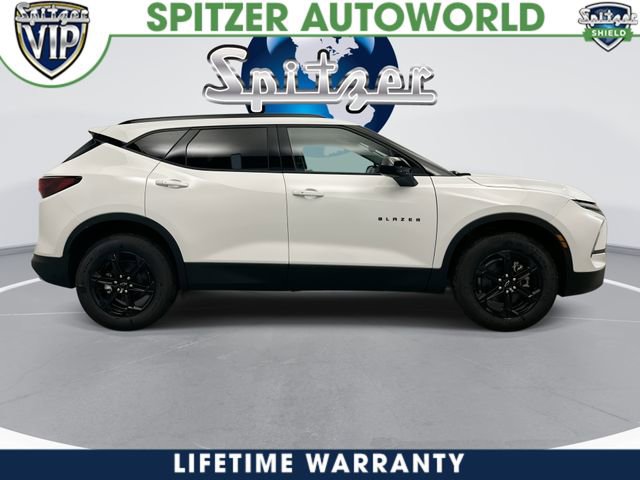 New 2026 Chevrolet Blazer LT w/ Convenience Package image 9