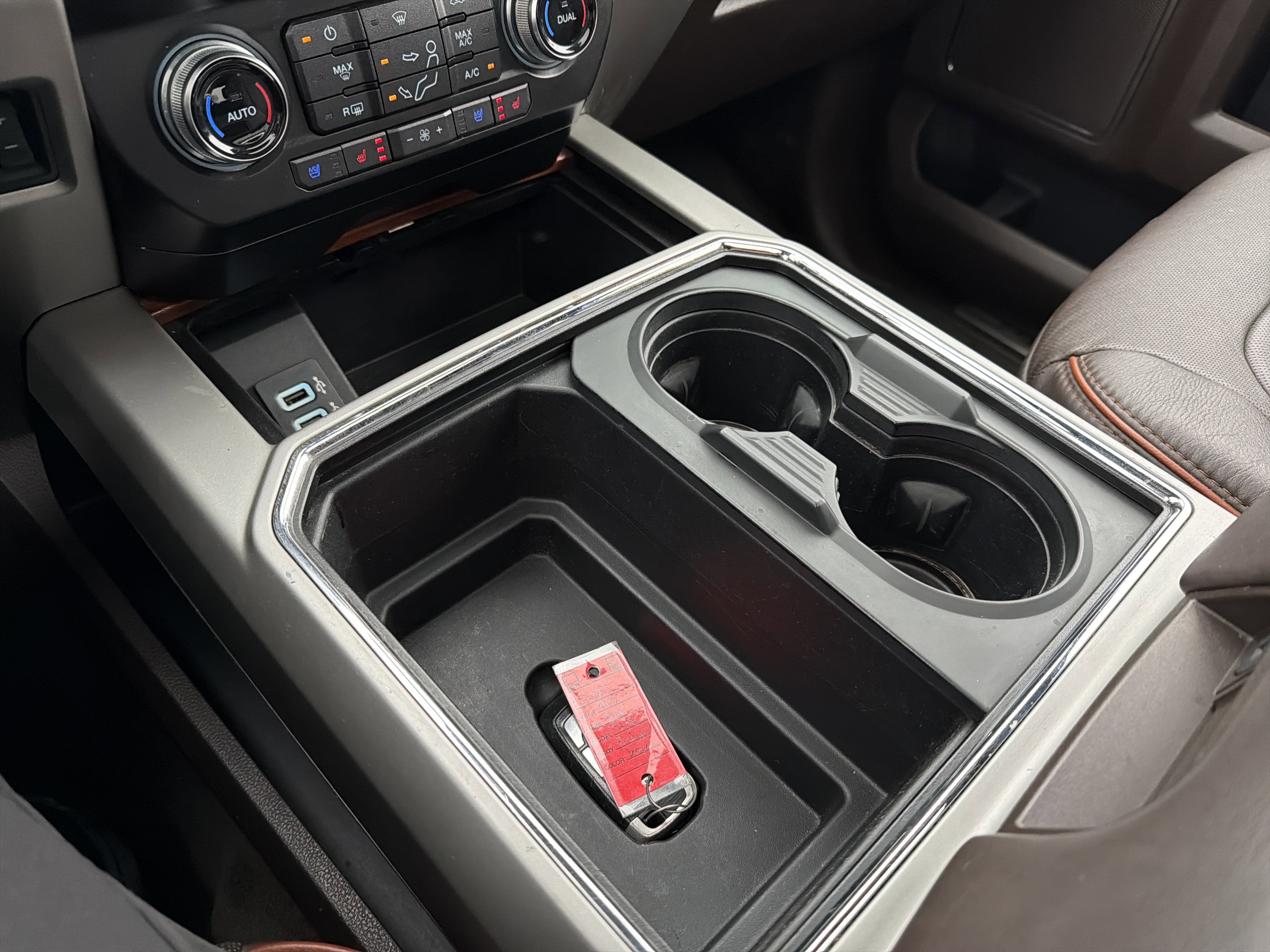 Used 2017 Ford F250 King Ranch w/ King Ranch Ultimate Package image 34