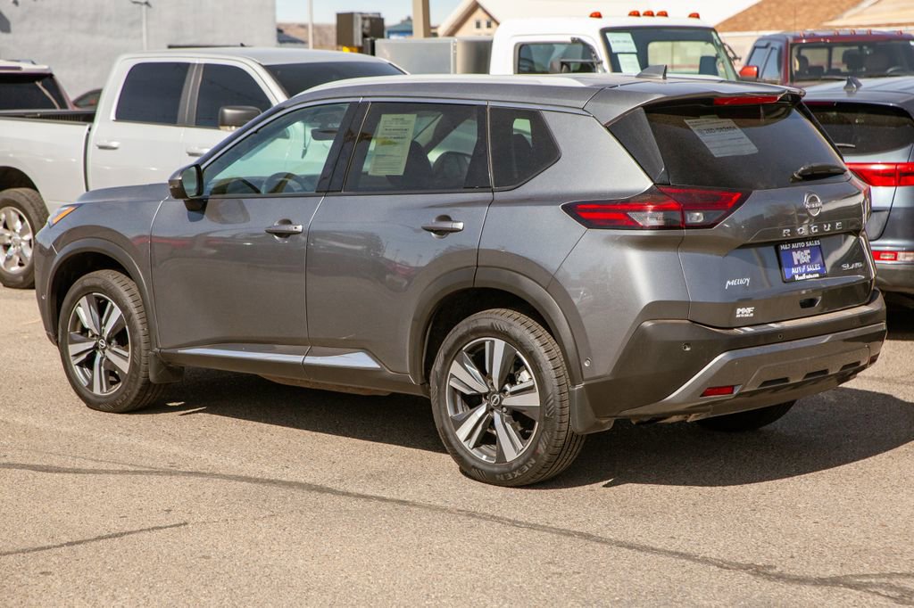 Used 2023 Nissan Rogue SL w/ SL Premium Package image 7