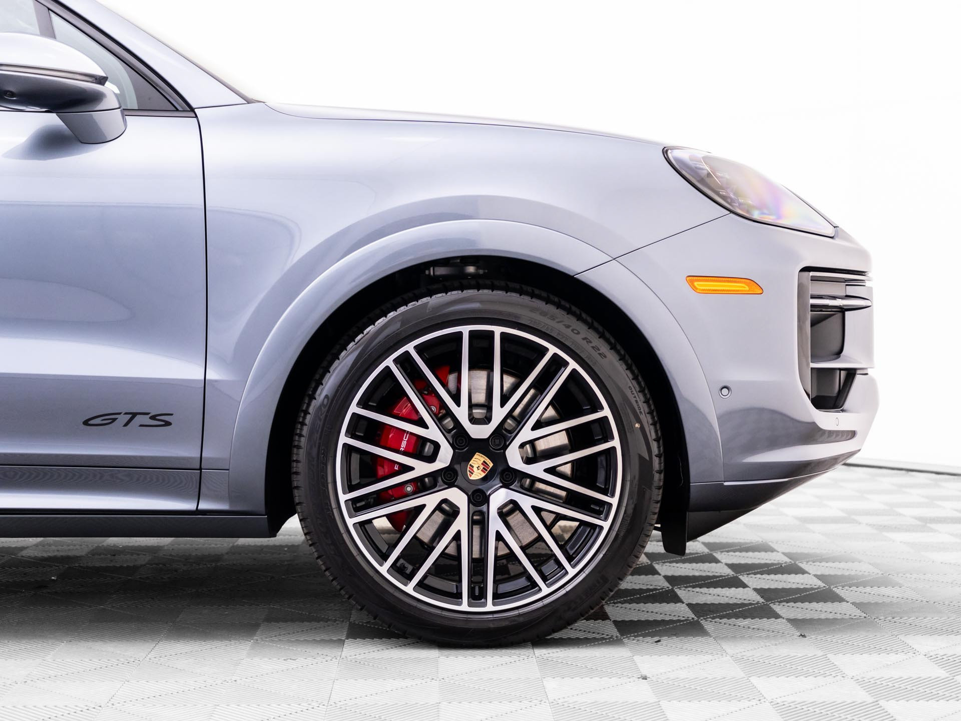 New 2027 Porsche Cayenne GTS AWD/4WD image 34