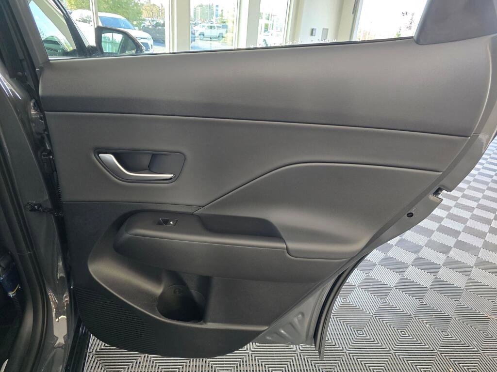 New 2026 Hyundai Kona Limited AWD/4WD image 38