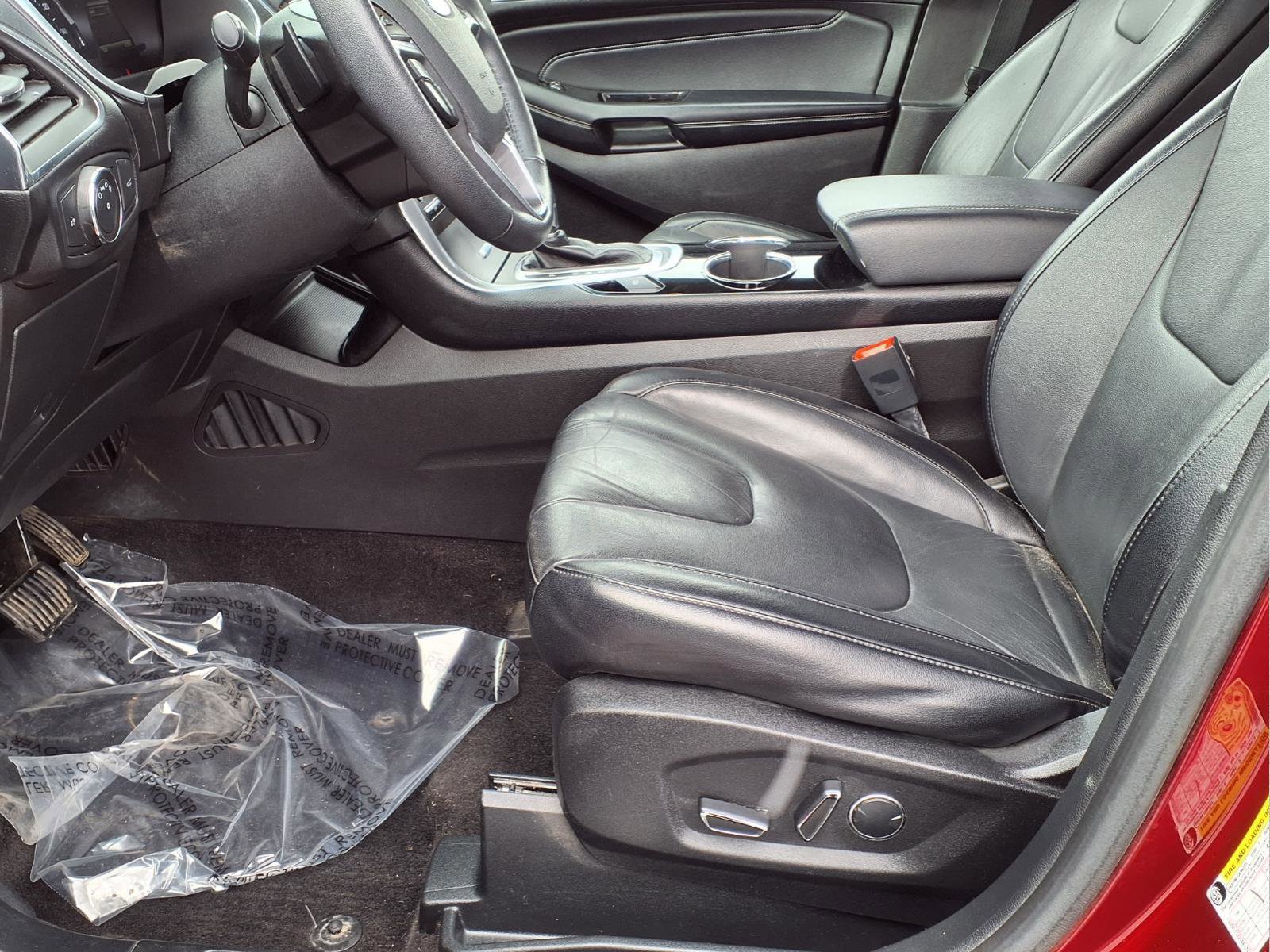 Used 2018 Ford Edge Titanium w/ Technology Package image 18