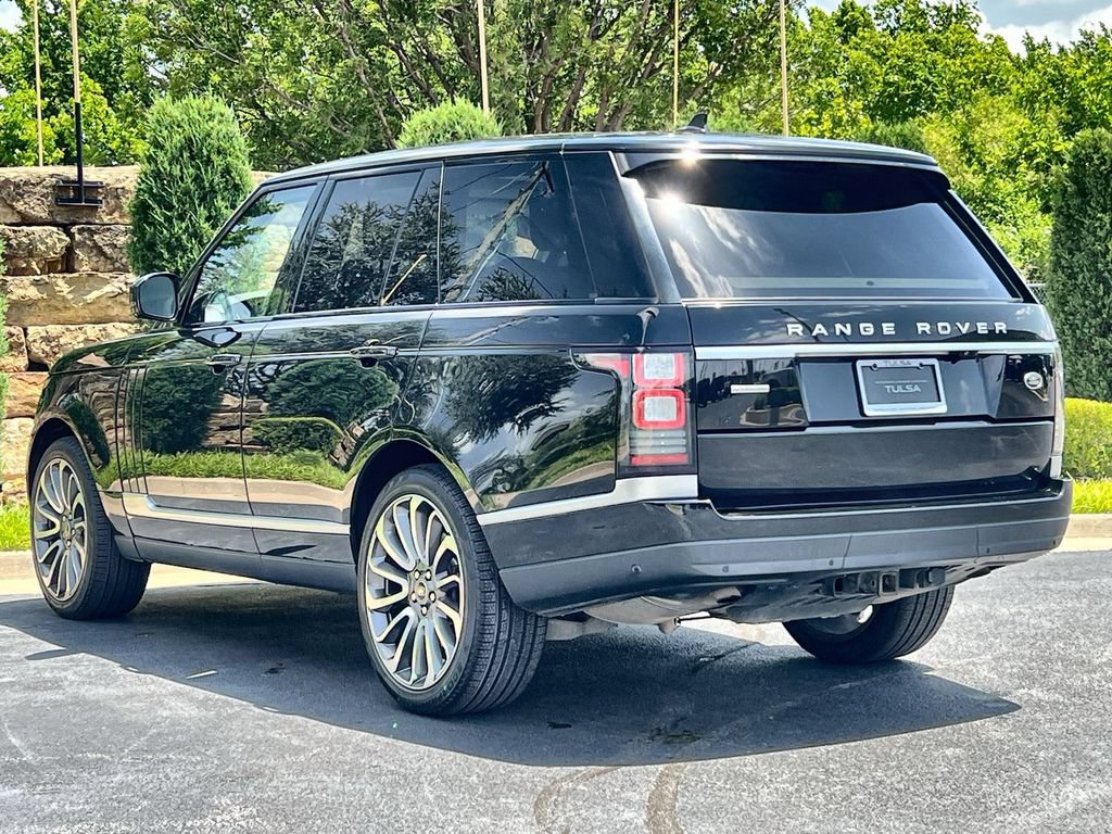Used 2016 Land Rover Range Rover Supercharged AWD/4WD image 3