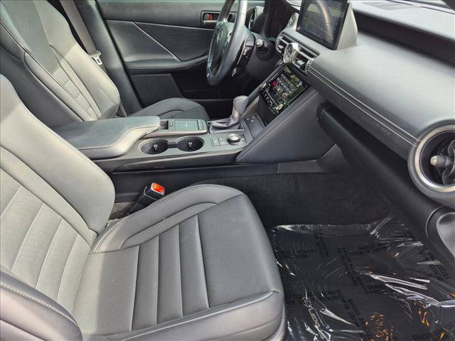 Certified 2022 Lexus IS 350 F Sport w/ Navigation Package RWD image 20