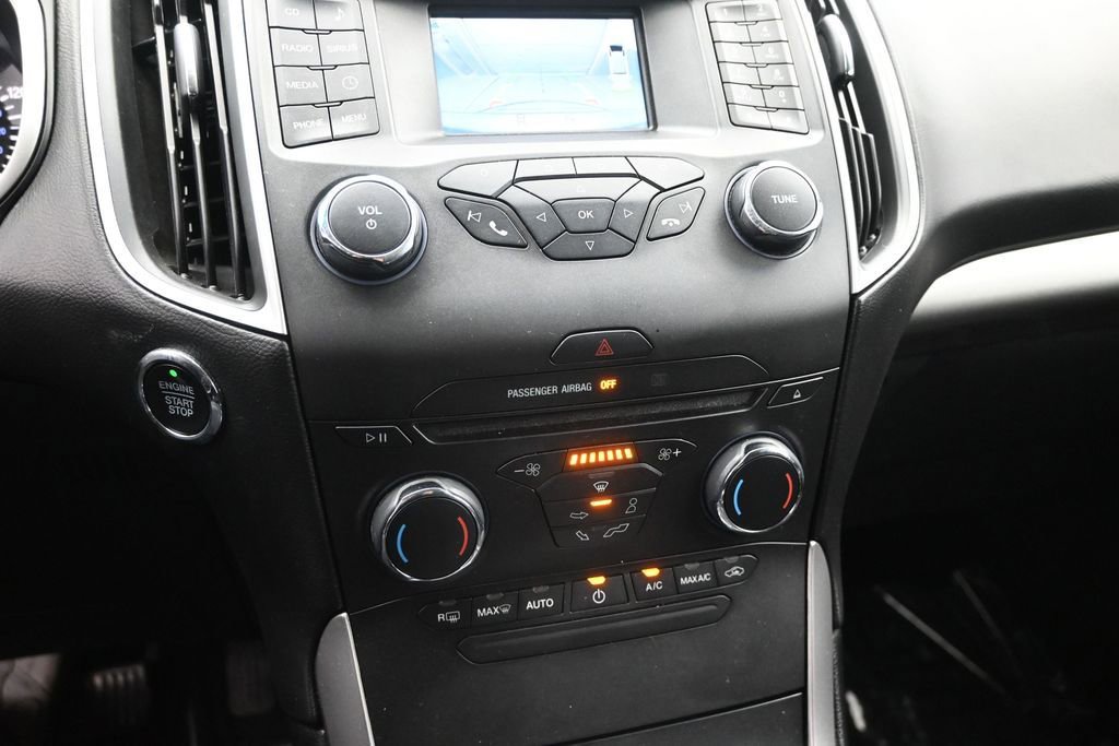 Used 2017 Ford Edge SEL w/ Class II Trailer Tow Package AWD/4WD image 18