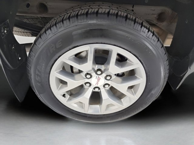 Used 2018 GMC Sierra 1500 SLT w/ SLT Premium Package image 15